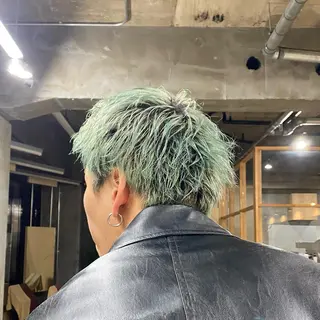 ショート 茜璃/ブリーチカラー /レイヤーカットのヘアスタイル