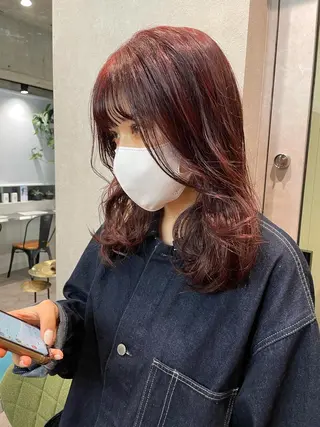 セミロング カラー ナチュラル透明感🌱 小山美樹子のヘアスタイル