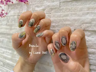 ネイル BeauJu by Luana Nailのネイルデザイン
