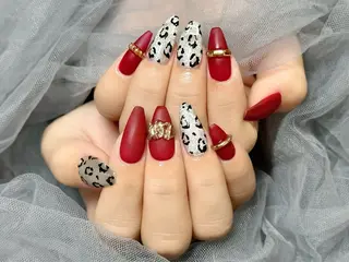 ネイル Nail Salon KURELLYのネイルデザイン