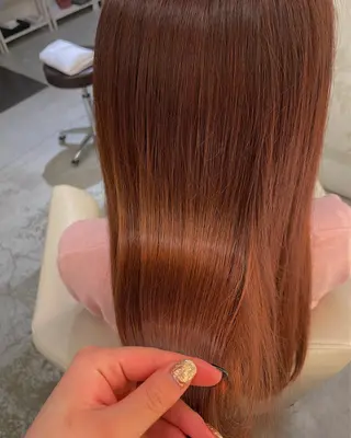 カラー 近藤 佑衣のヘアスタイル