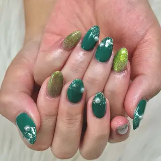 ネイル KIREIE Satomiのネイルデザイン