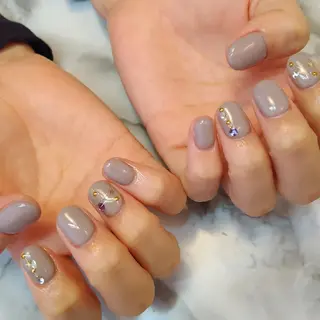 ネイル ジェヌインネイル 河内のネイルデザイン