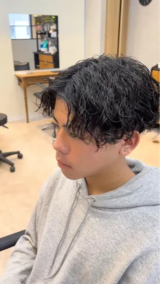 ショート パーマ メンズ メンズStylist 山根慧のヘアスタイル