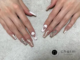 ネイル ネイルルーム チャームのネイルデザイン
