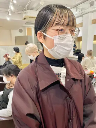 ショート カラー 森貴裕/ベージュ/ パーマ/オリーブのヘアスタイル