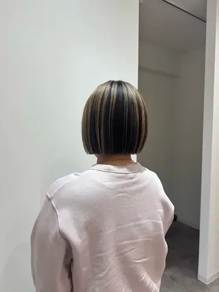 ショート カラー 大人な抜け感レイヤー remi🖤のヘアスタイル