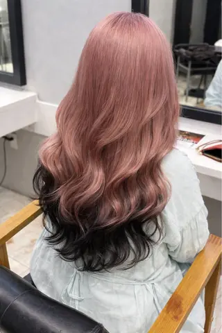 ロング カラー ハイトーン/レイヤー /ボブ/咲良のヘアスタイル