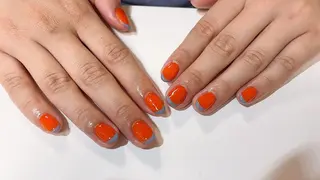 ネイル R ...Rの眉毛・アイブロウイメージ