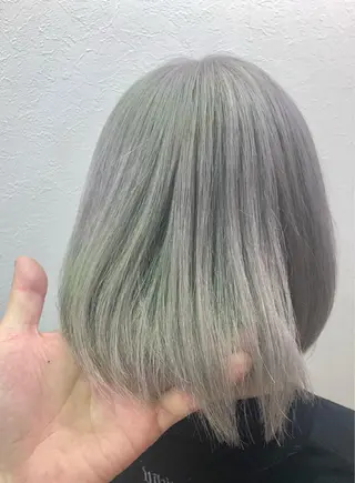 カラー ダブルスキルエクステ /羽エクステ白石宇由のヘアスタイル