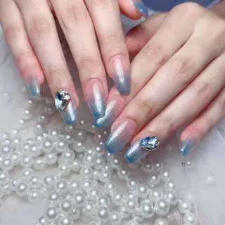 ネイル M🌷nail 長さだし専門店のネイルデザイン