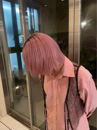 カラー 山下 莉歩のヘアスタイル