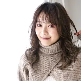 セミロング 庄司 沙羅のヘアスタイル