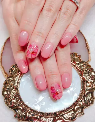 ネイル CROWN プライベートサロンのネイルデザイン