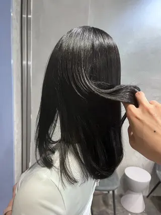 セミロング カラー Maison Halu YUKIのヘアスタイル
