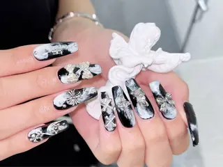 ネイル Glow Nail スカルプ専門店のネイルデザイン