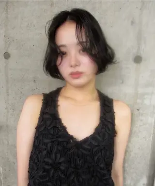 ミディアム カラー shui/艶カラー ／柔らかストレートのヘアスタイル