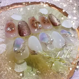 ネイル Lily*nail 🌻Mii🌻のネイルデザイン