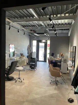 LAVISH nail salonのヘアスタイル