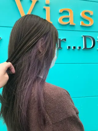 ロング カラー 大谷 亜依のヘアスタイル