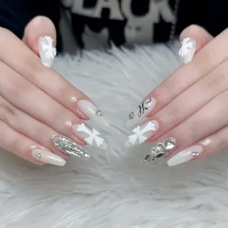 ネイル いちご ちゃんのネイルデザイン