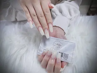 ネイル AKIKO ネイルサロンのネイルデザイン