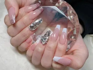 ネイル マツエク・マツパ アイブロウ Nail&eye Belire 新宿のネイルデザイン