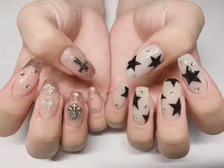 ネイル 池崎 美穂のネイルデザイン