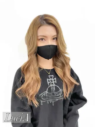 ロング ヘアアレンジ カラー LuciA エクステカラーのヘアスタイル