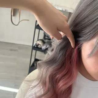 カラー MOMOKA /　Lapis今泉店のヘアスタイル