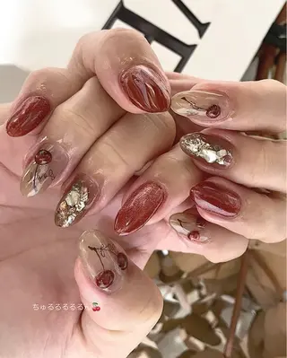 ネイル 土屋 智子のネイルデザイン