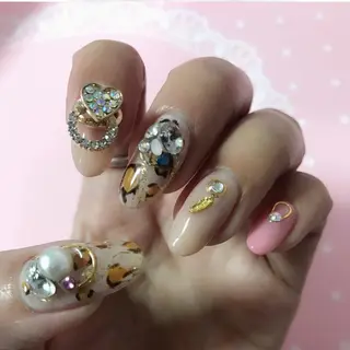 カラー ネイル Moonstone Salonのネイルデザイン