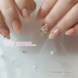 ネイル Amua.facial salon所属・ネイル・ハーブ Amua.新宿御苑のエステ・リラクイメージ