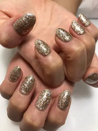 ネイル MAXKELLY スタッフのネイルデザイン