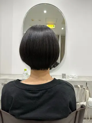 ショート シガ ミクトのヘアスタイル