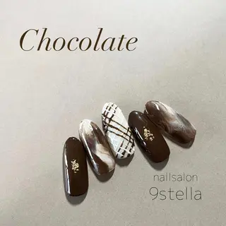 ネイル nailsalon 9stella所属・久保 菜摘のネイルデザイン