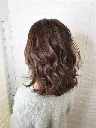 ミディアム カラー エイジングケア特化 美容師✂️山崎竜二のヘアスタイル