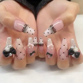 ネイル 💎🐰 saki. m 🐰💎のネイルデザイン