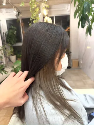 セミロング broocH 清水 駿【デザインカラー】のヘアスタイル