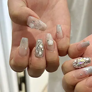 ネイル パラあり！フィルイン 美フォルムのネイルデザイン