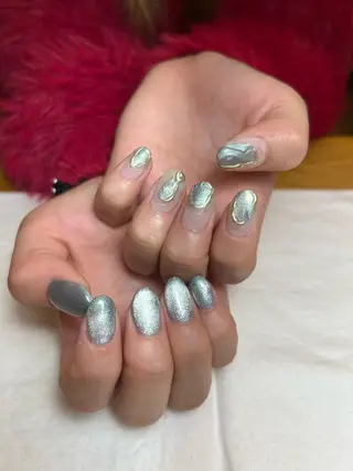 ネイル 🐉✨️ ℳ🐯💚のネイルデザイン