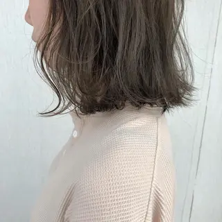 ミディアム 横山 莉奈のヘアスタイル