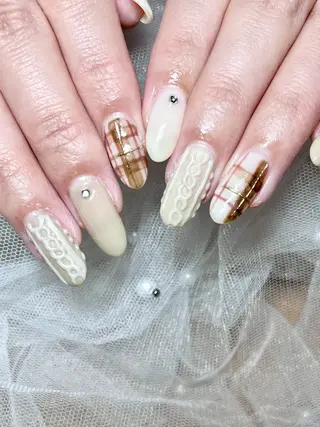 ネイル 丹野 奈菜のネイルデザイン