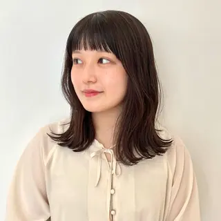 ミディアム カラー ベージュ🤎透明感 カラー🤎anriのヘアスタイル