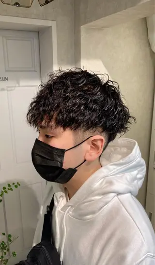 パーマ メンズ お洒落カジュアル🍃 まなとのヘアスタイル