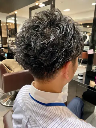 メンズ ⭕️メンズパーマ⭕️ 山口 裕太郎のヘアスタイル