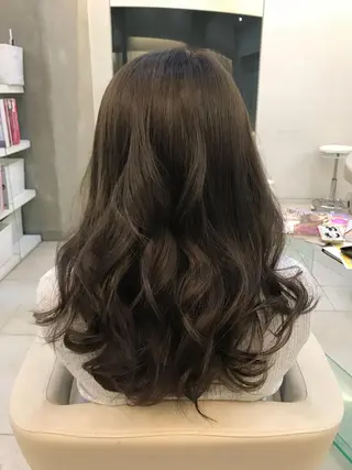 セミロング カラー 松本 潔樹のヘアスタイル