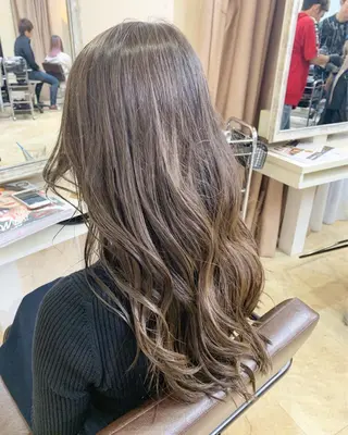 ロング カラー パーマ ヘアアレンジ メンズ キッズ ネイル マツエク・マツパ 角床直哉 カラーカットNO 1のヘアスタイル