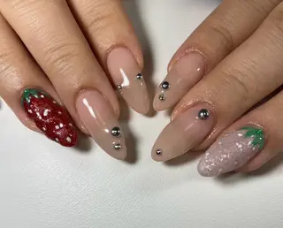 ネイル y mikuのネイルデザイン