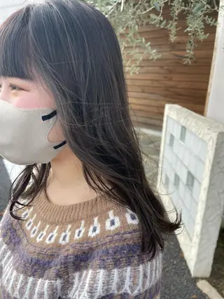 セミロング 梶原 真帆のヘアスタイル
